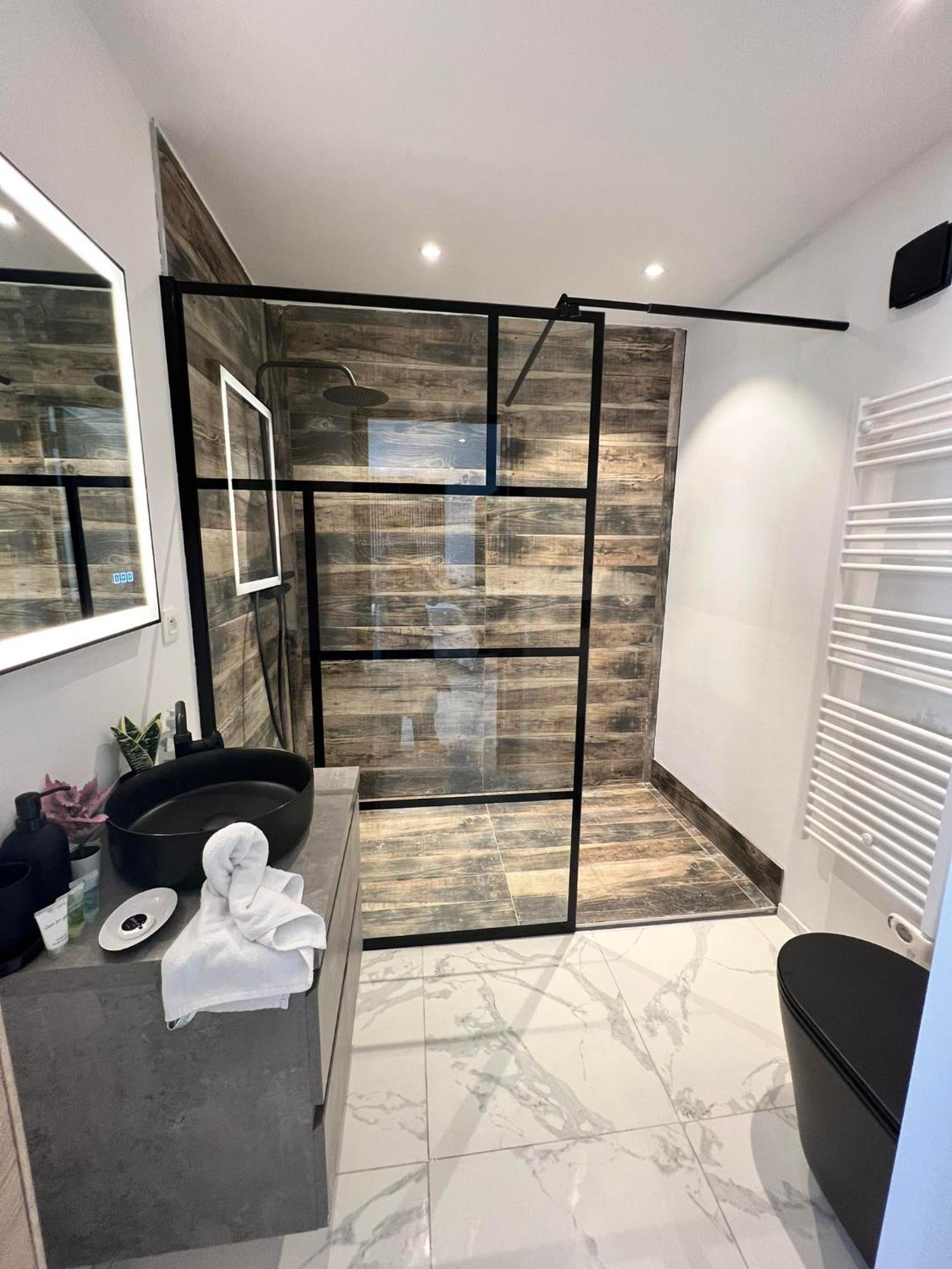 Le Clos Fleuri 福维莱尔斯 外观 照片