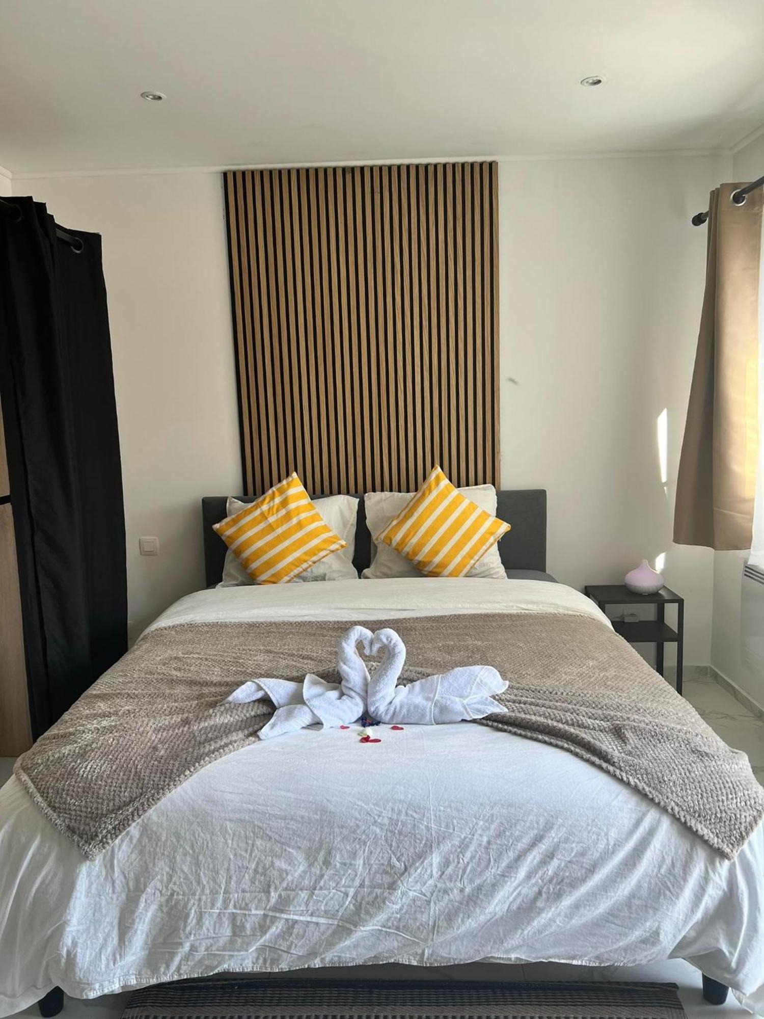 Le Clos Fleuri 福维莱尔斯 外观 照片